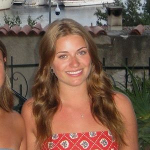 Meet your Posher, Claire